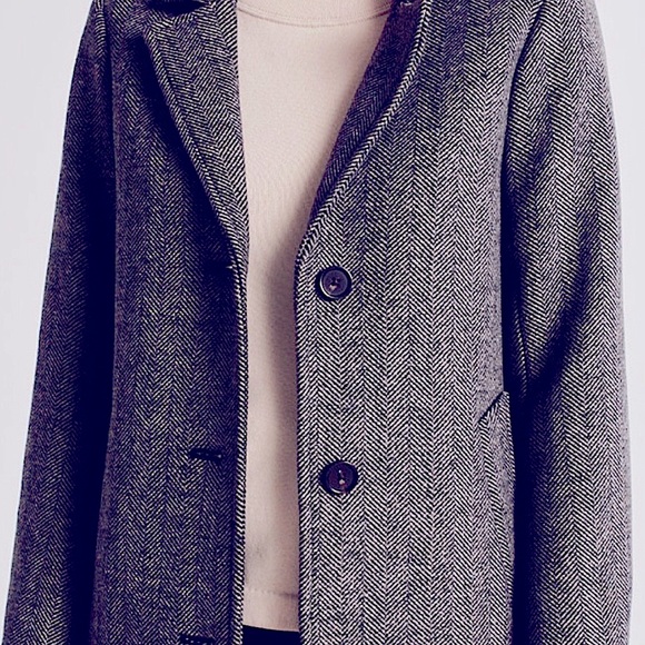 The A&F Dad Coat in Herringbone - Picture 2 of 6